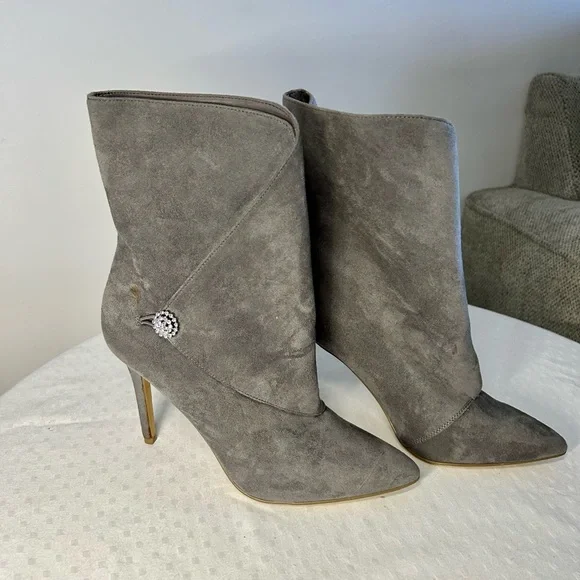 CHARLES BY CHARLES DAVID PISTOL MIRCROSUEDE WRAP-AROUND BOOT 8.5 NWOT - Picture 4 of 8